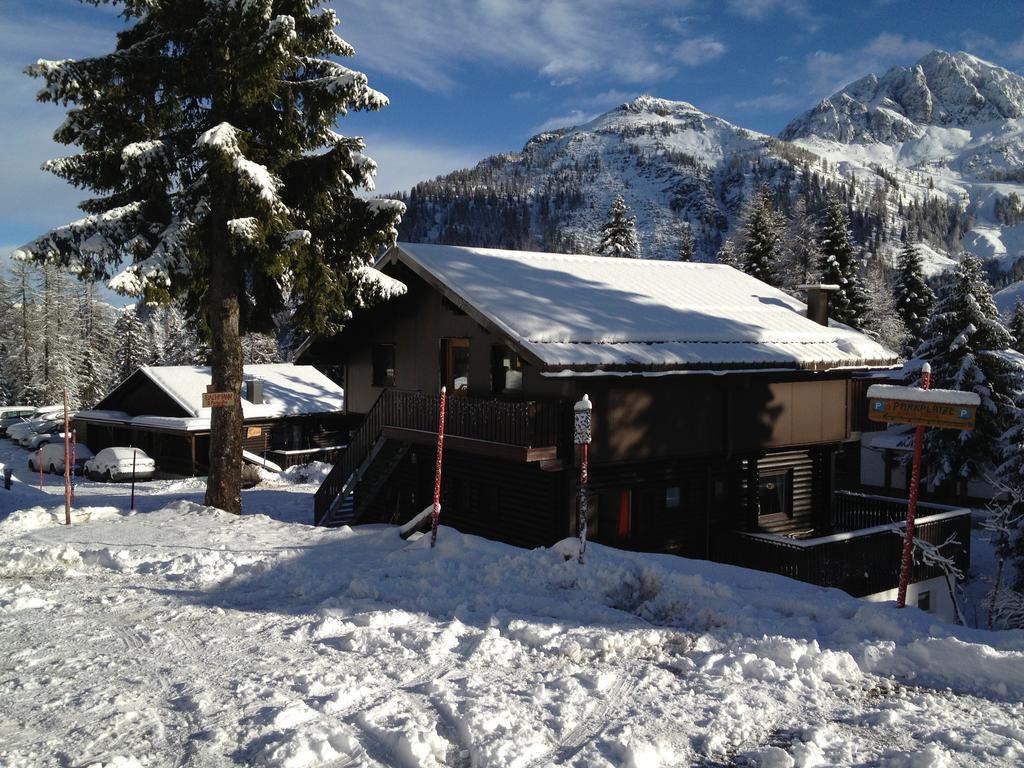 Haus Petra Villa Sonnenalpe Nassfeld Luaran gambar