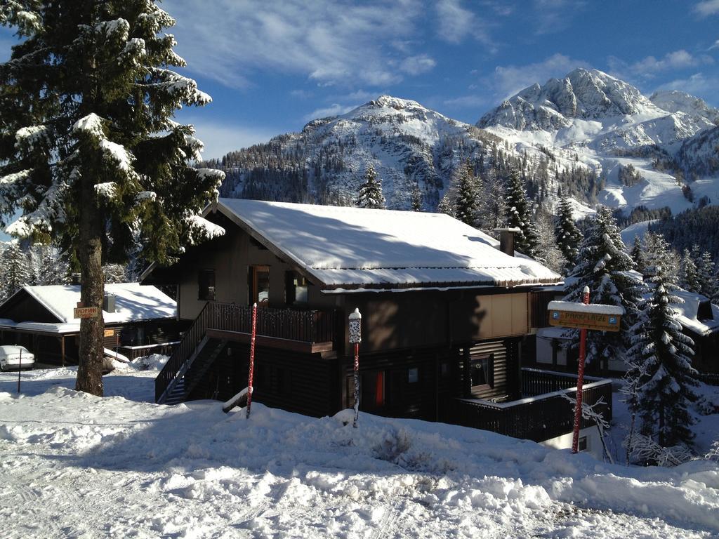 Haus Petra Villa Sonnenalpe Nassfeld Luaran gambar